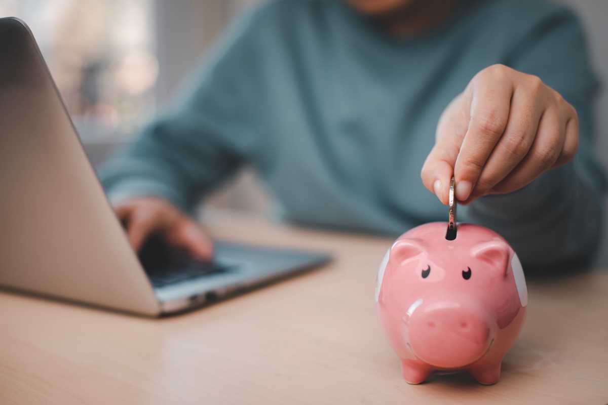 5 Everyday Habits That Helped Me Become a Confident Investor